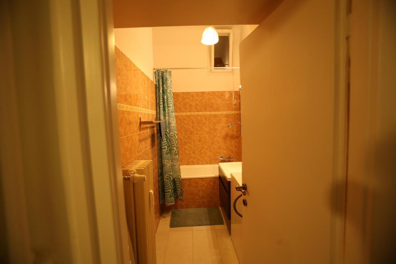 Castle Courtyard Hideaway Apartamento Budapeste Exterior foto